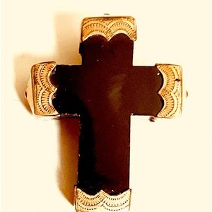 Handsome Vintage Cross pin Brooch